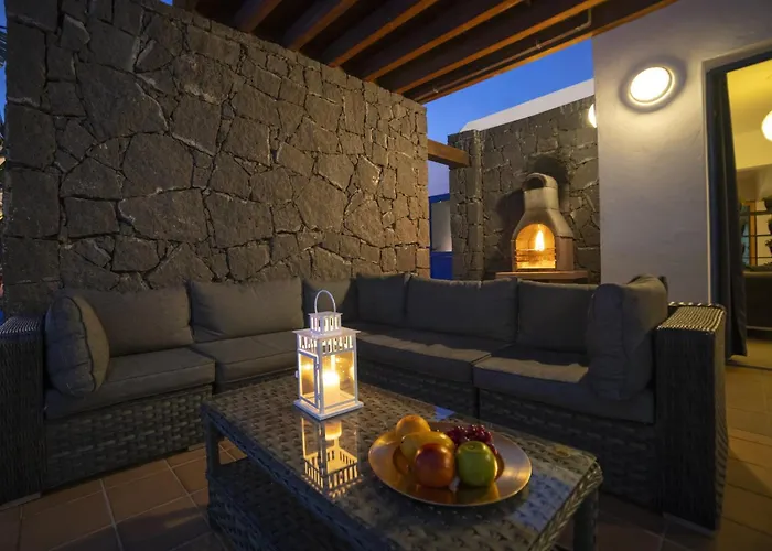 Excellent 4 Bedrooms Mestana Modern Interiors Villa