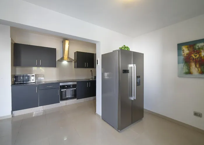 Excellent 4 Bedrooms Mestana Modern Interiors *