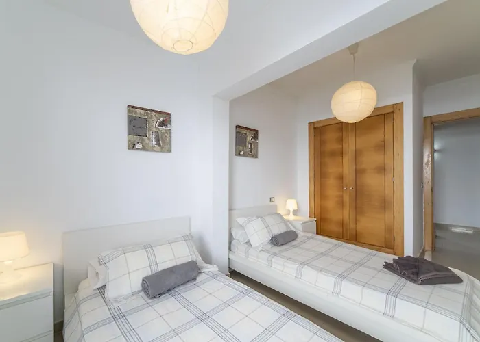 Villa Excellent 4 Bedrooms Mestana Modern Interiors *