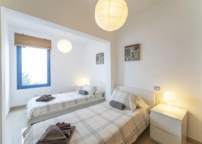 Excellent 4 Bedrooms Mestana Modern Interiors Villa