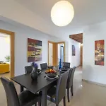 فيلة Excellent 4 Bedrooms Mestana Modern Interiors
