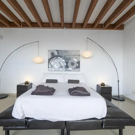 Excellent 4 Bedrooms Mestana Modern Interiors * Playa Blanca (Lanzarote)